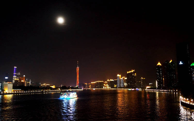 【:八月十七--广州城里的月光摄影图片】风光旅