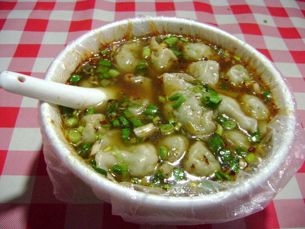 【暑期在兰州 小吃街和天空摄影图片】风光旅