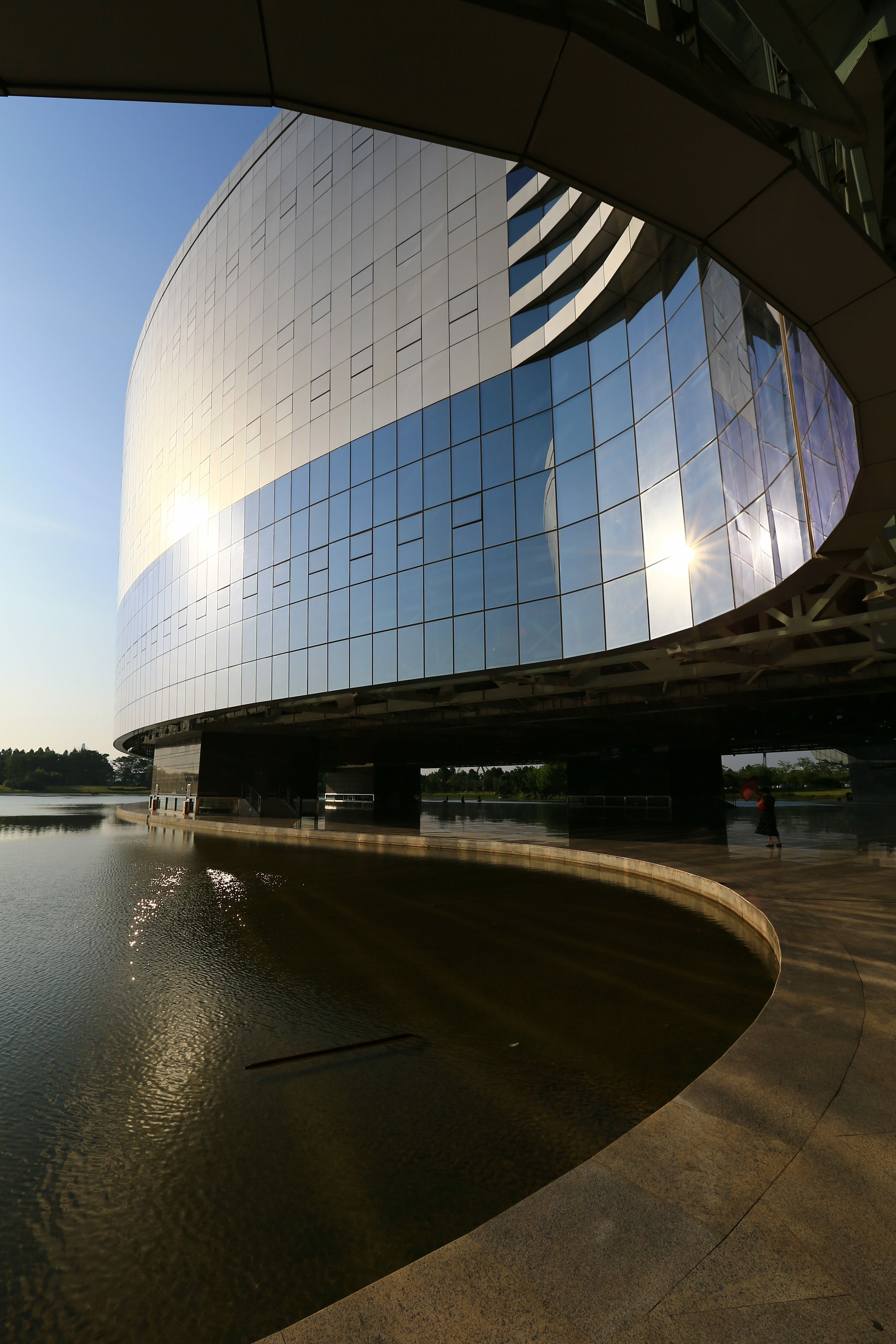 广州大学城美丽建筑科学馆