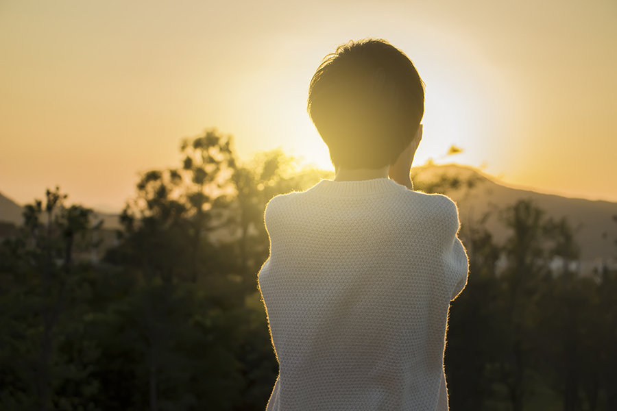 【夕阳 美女摄影图片】人像摄影