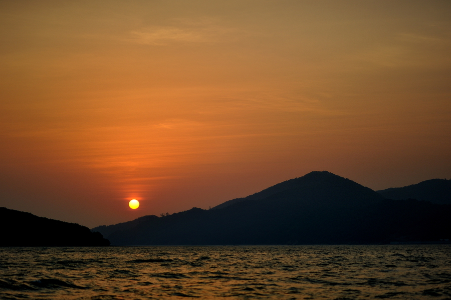 【不同的角度去看海陵岛的日出日落摄影图片】