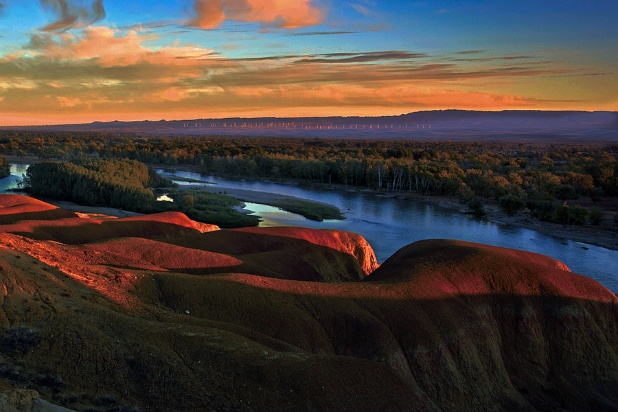 【秋摄北疆之五彩滩摄影图片】风光旅游摄影_