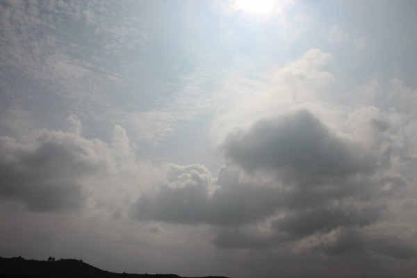 【淋雨一直走,走遍千里摄影图片】风光旅游摄
