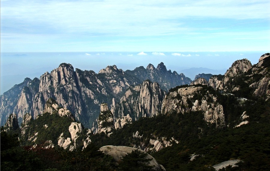 【崇山峻岭 自强不息 -- 于贤娇 摄摄影图片】风