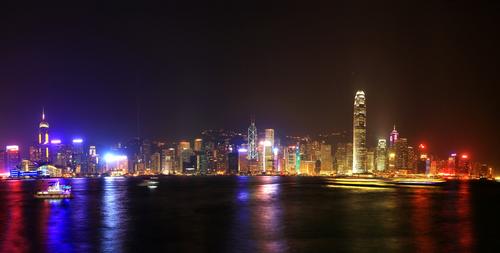 维多利亚港湾夜景