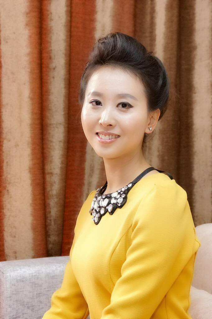 一张流—电视台节目主持人