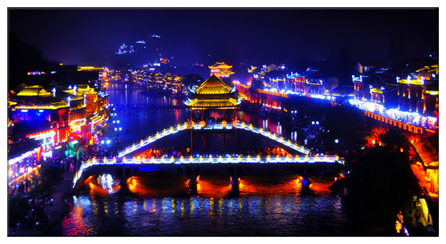凤凰古城夜景