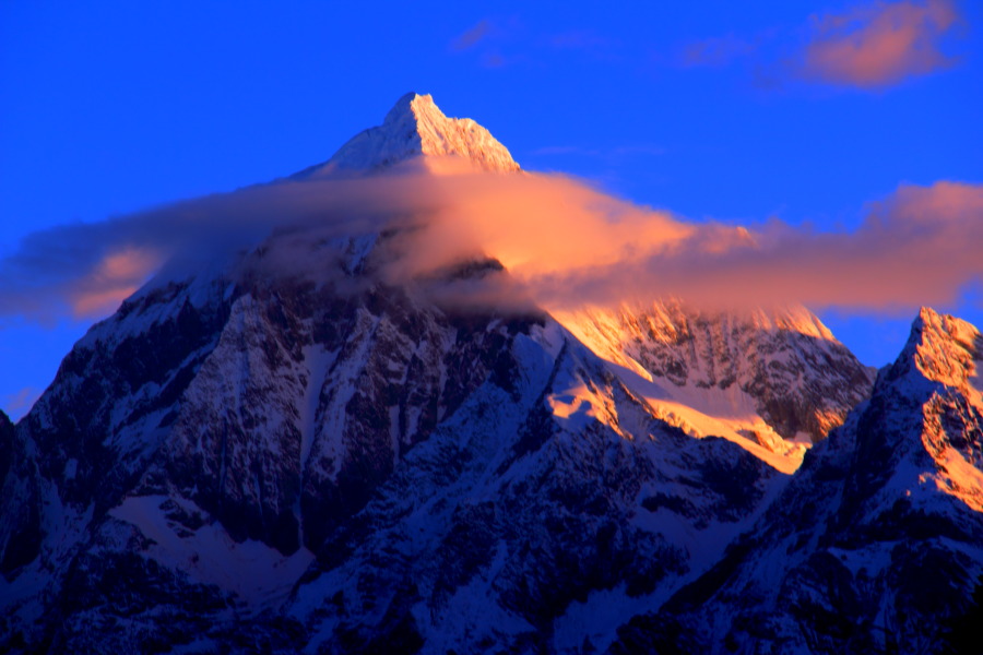 =西藏的雪山=