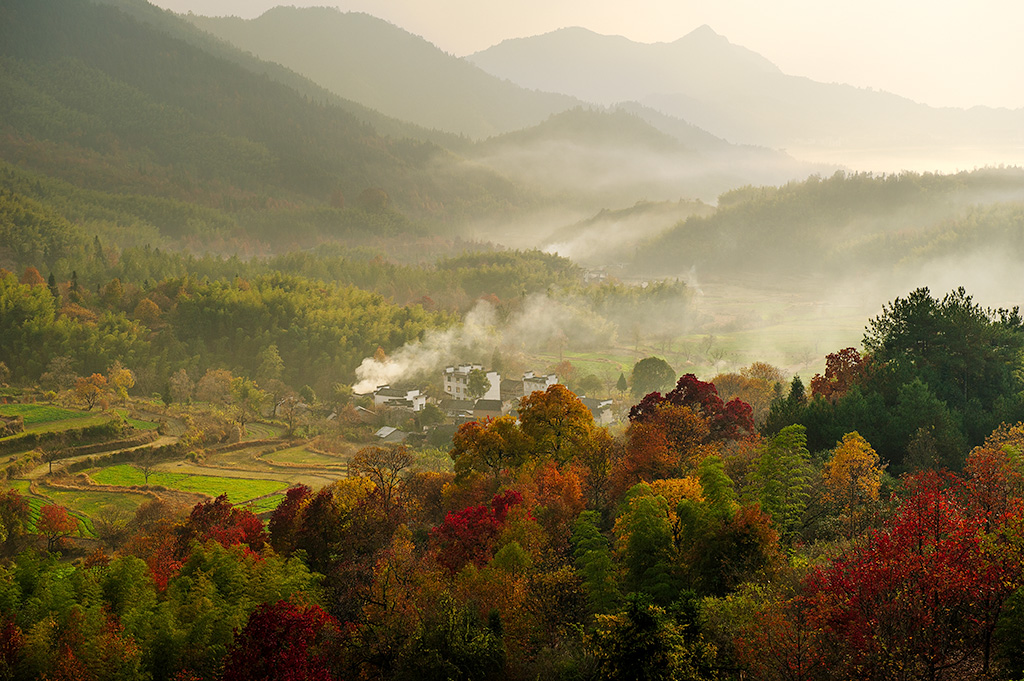 塔川秋色