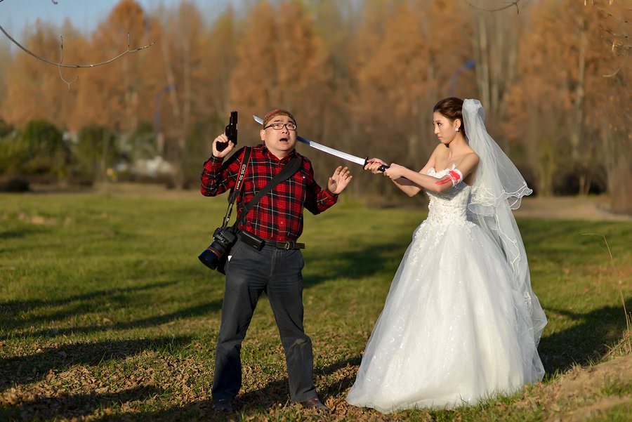 【愤怒的新娘摄影图片】人像摄影