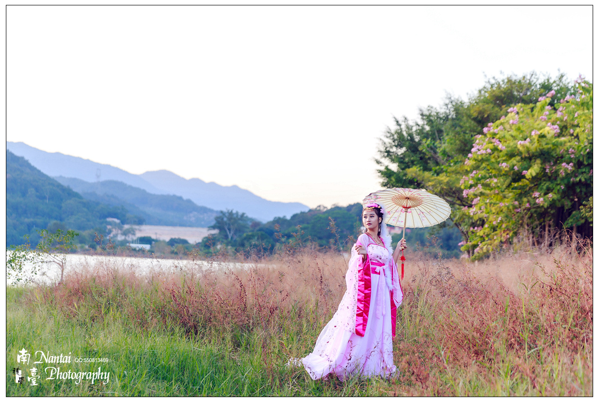 美女古装a美女视频直播美女图片
