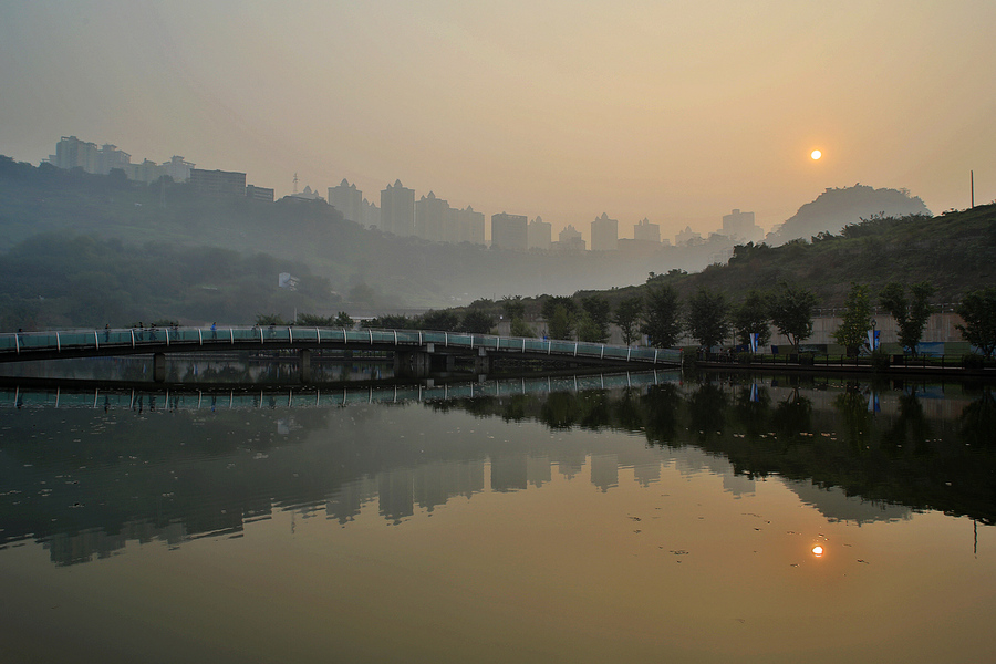 【雾霾中的重庆天地湖2摄影图片】风光旅游摄