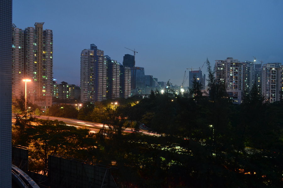 公司窗台拍夜景