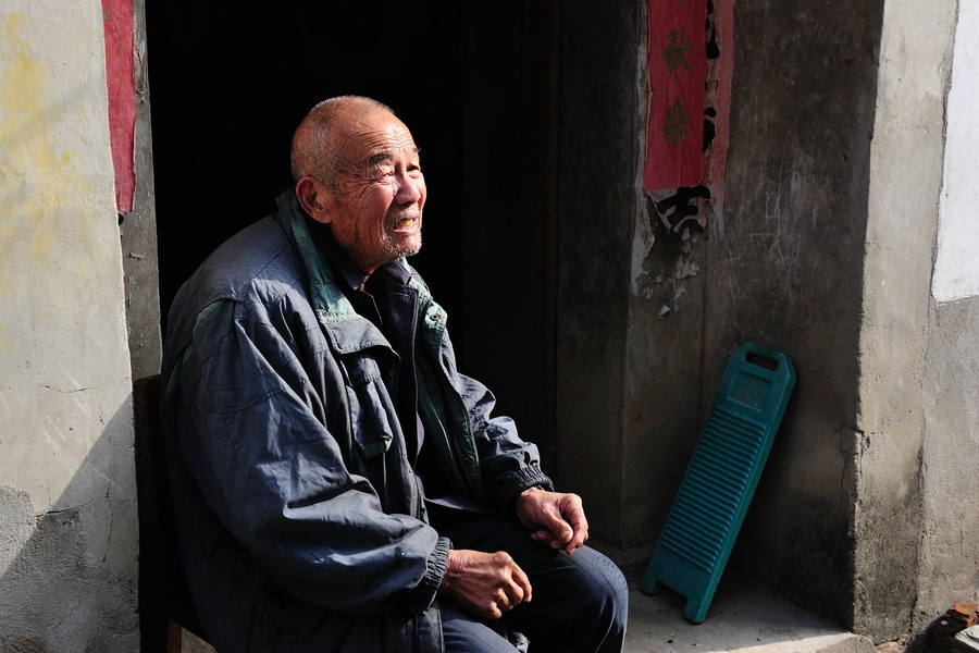 【五保老人摄影图片】纪实摄影_太平洋电脑网摄影部落