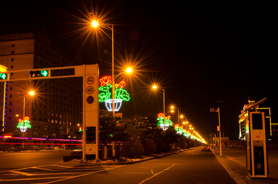 【夜色朦胧,星光璀璨,夜景珲春,边陲小镇(吉林