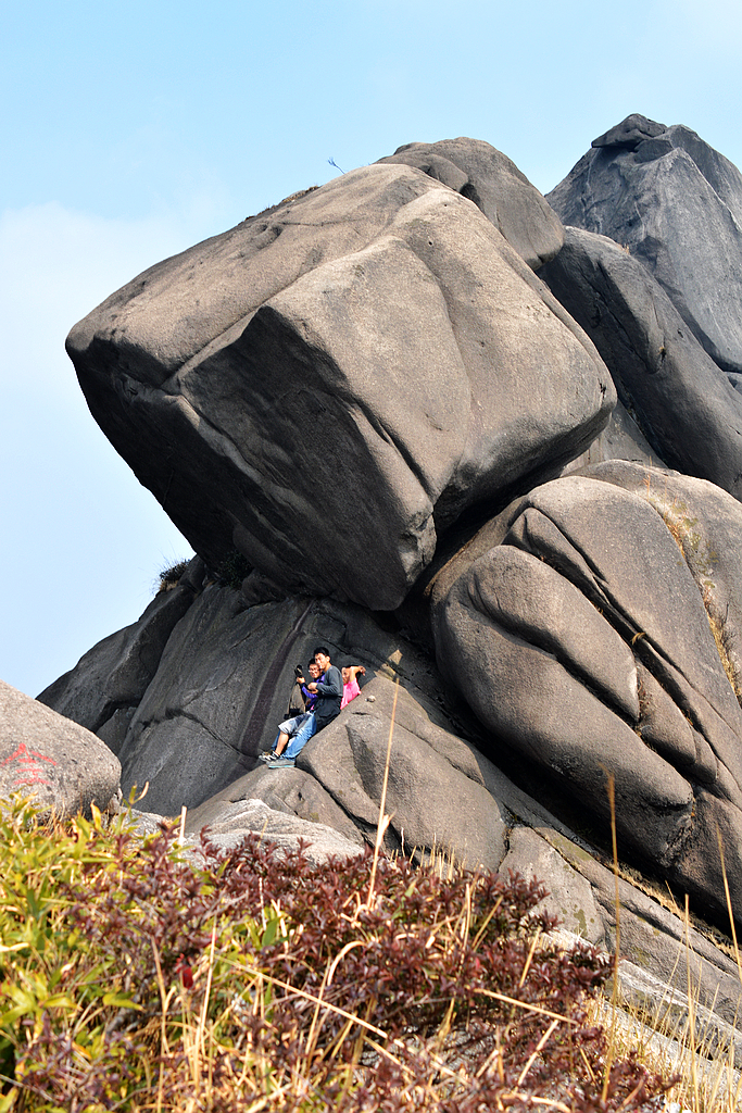 云髻山—探访珠三角最高山峰和新丰江之源