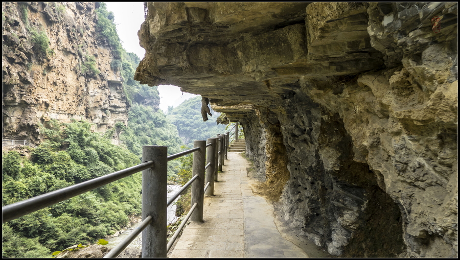 贵州兴义马岭河峡谷风光