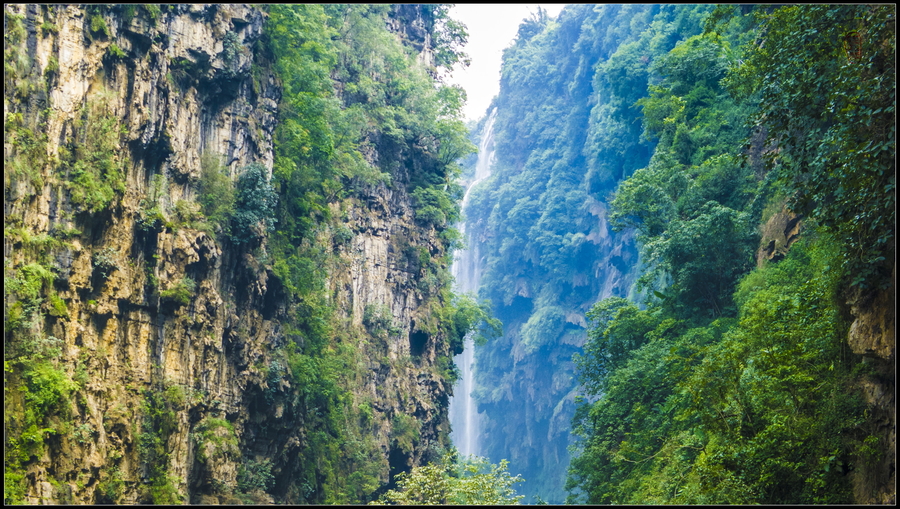 贵州兴义马岭河峡谷风光