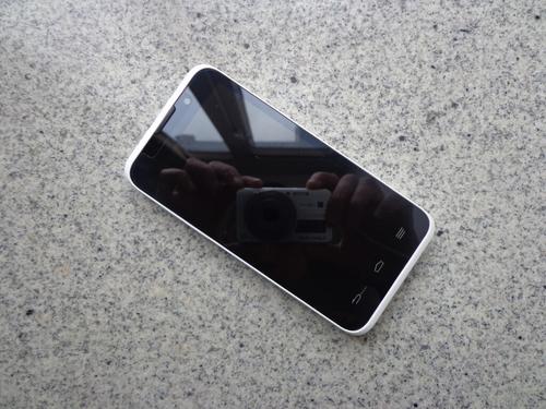 中兴N983 白色电信双模双通手机380元已经出
