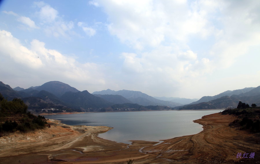 连州潭岭天湖风光