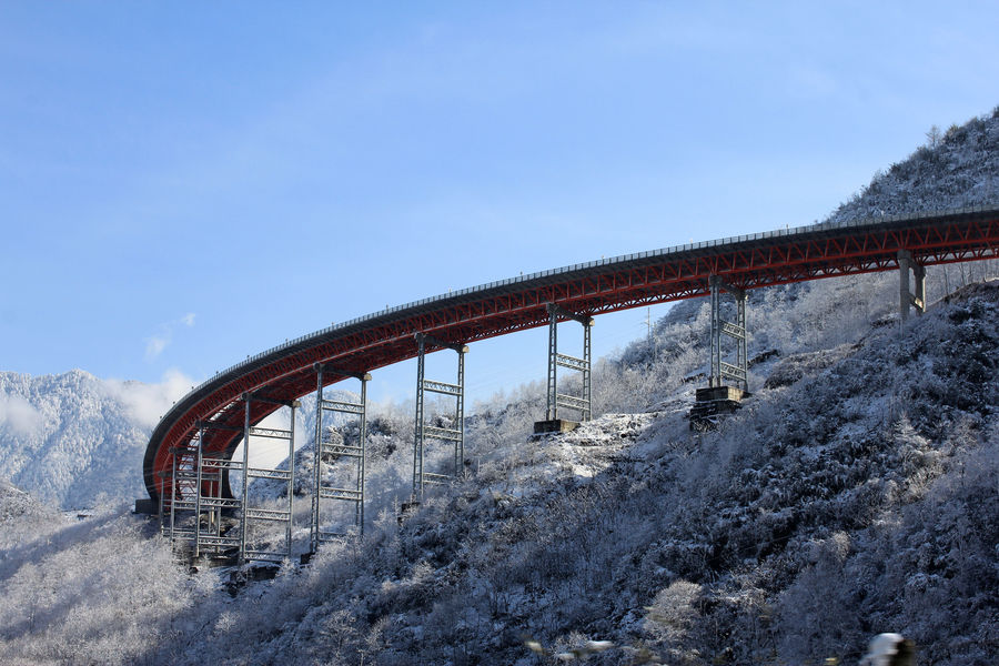 【冬管期间的雅西高速摄影图片】风光旅游摄影