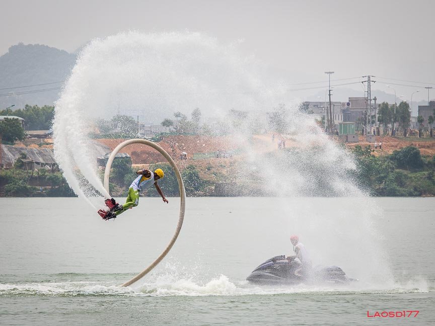 【2014中国摩托艇联赛 - 水上飞人摄影图片】