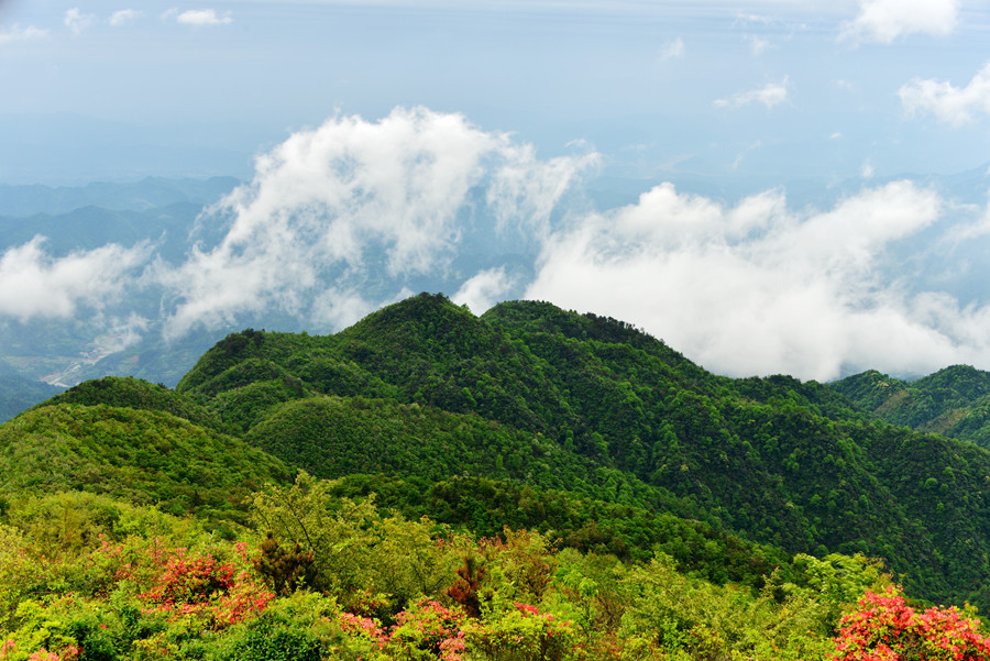 湖南省新化县大熊山九龙峰高山风光