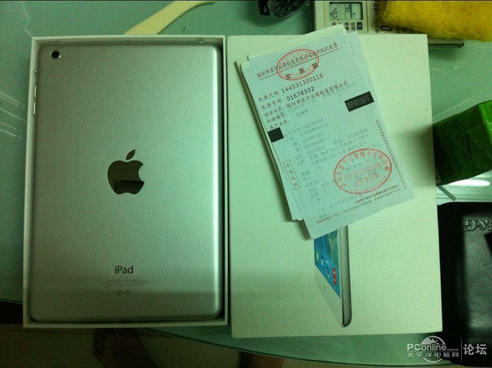 朋友出台白色九五新的IPAD MINI,苏宁实体店购