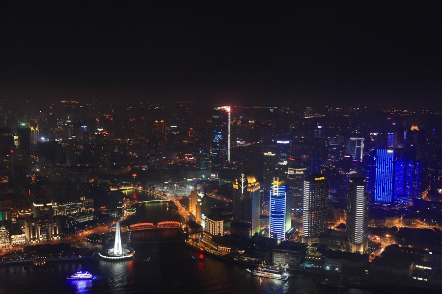 走过繁华大地-上海夜游记