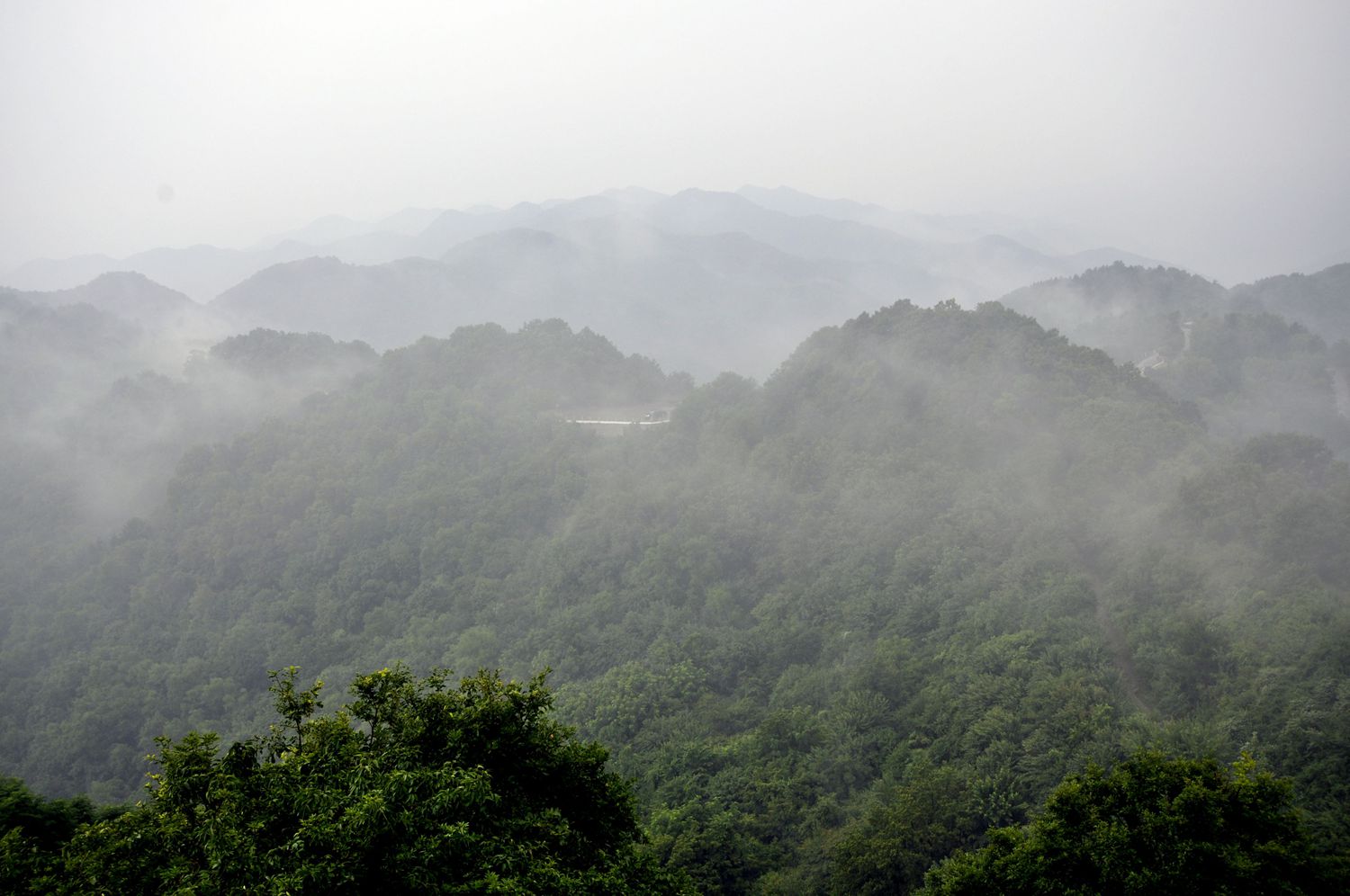 雨中黄龙山