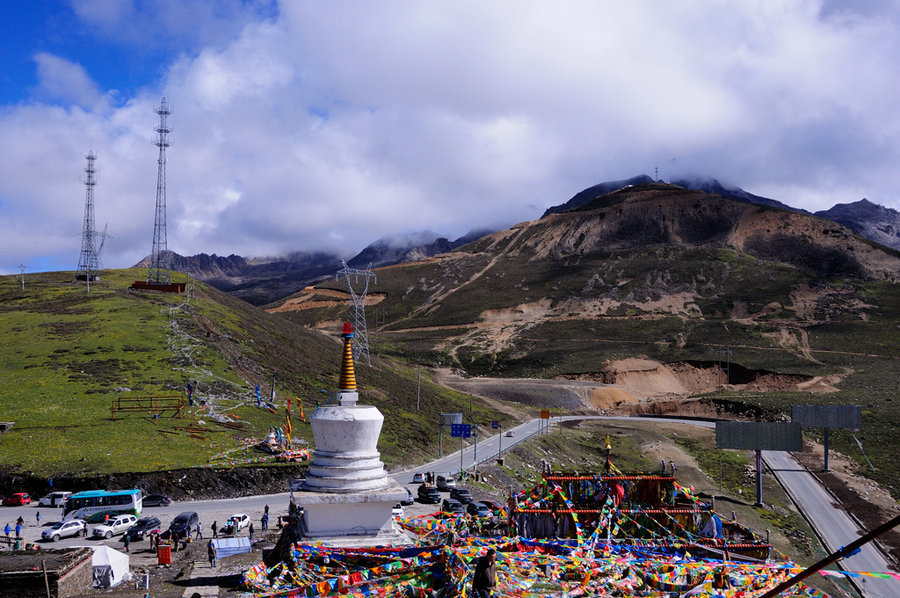 康定折多山风光