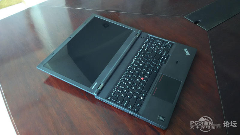 刚买的thinkpad t540p.