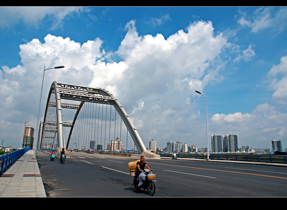 南宁跨江大桥之二:凌铁大桥