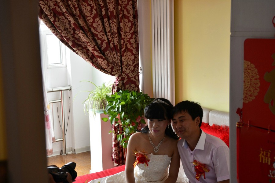 【七妖18-140套机跟拍小伙伴婚礼花絮摄影图
