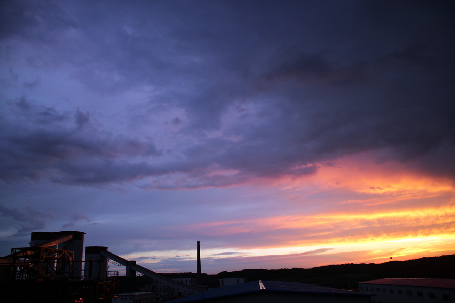 雨后夕阳