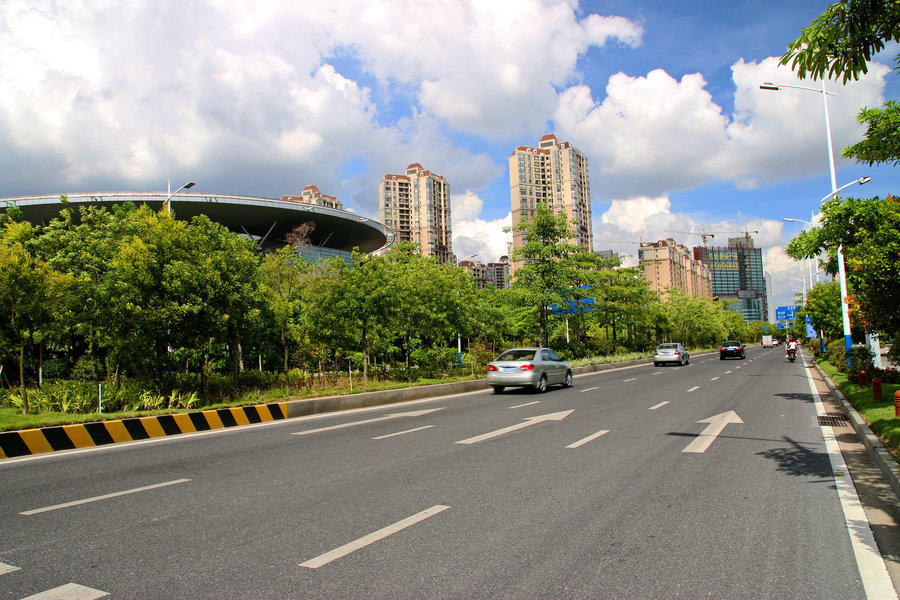 马路也风光(千灯湖周边道路)