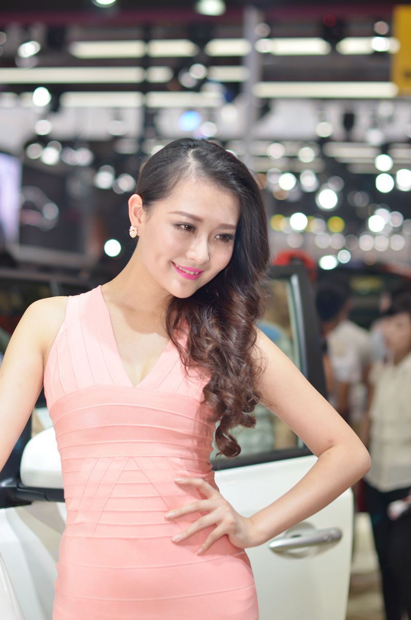 【2014成都车展车模一摄影图片】人像摄影_yzc1952_网