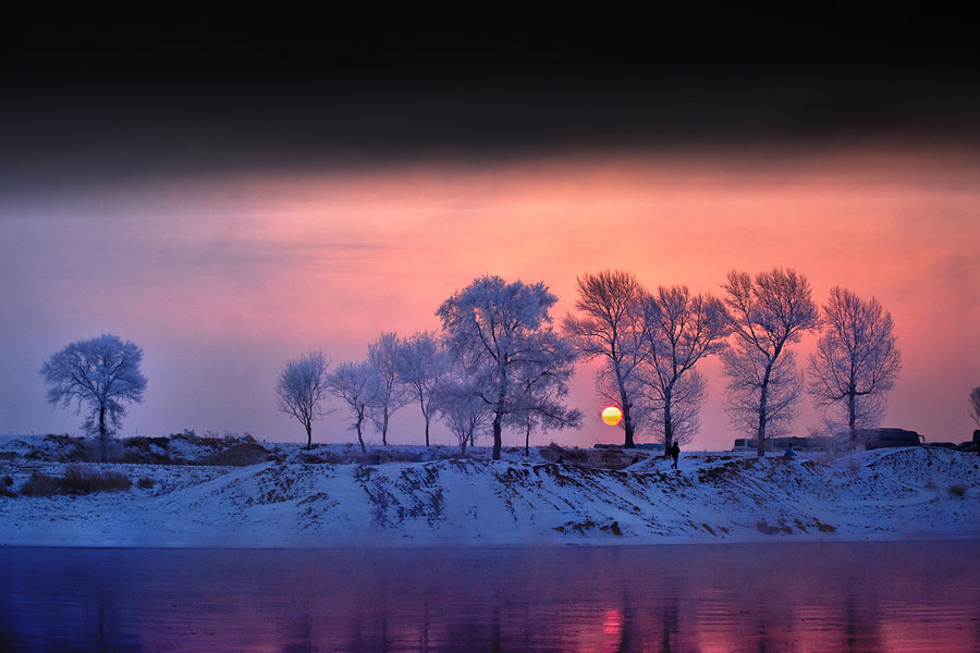 【冰天雪地吉林行之一:雾凇岛的清晨摄影图片
