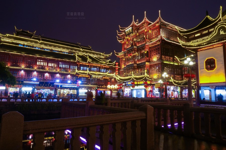 【【新年的上海城隍庙夜景】-BY警卫员摄影图