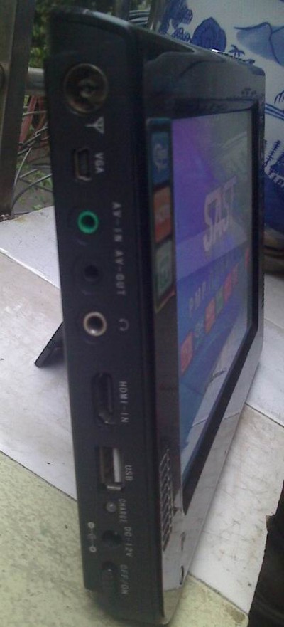 9寸先科多媒体播放器带vga,HDMI,AV输入能当