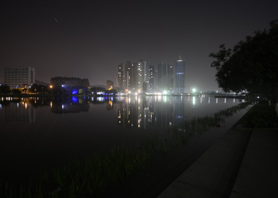 蕉门河夜景