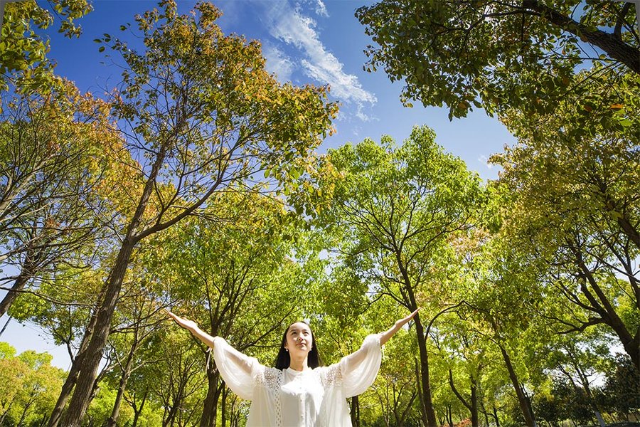 给点阳光 拥抱蓝天
