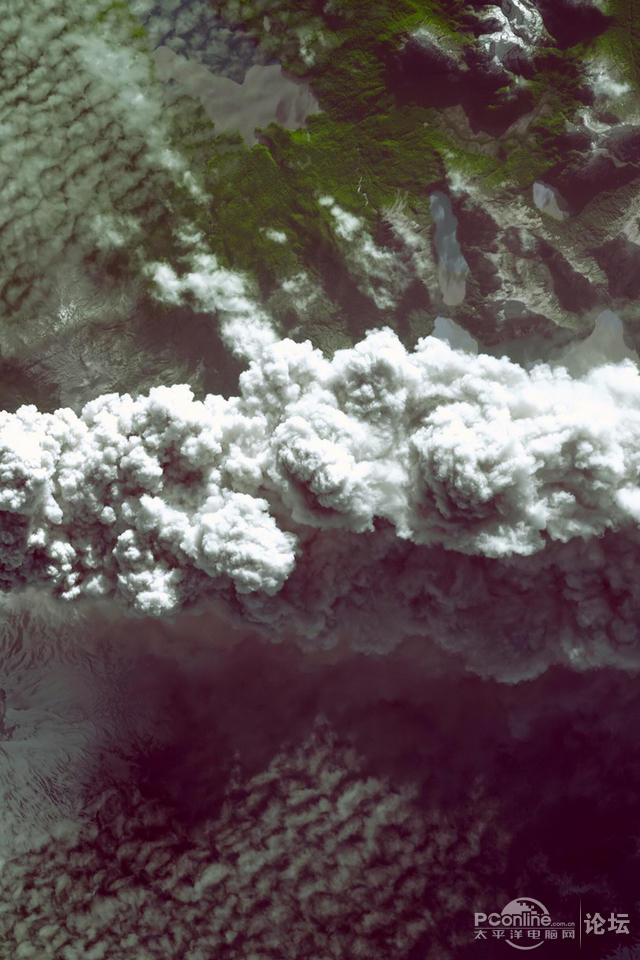 火山爆发手机锁屏桌面下载