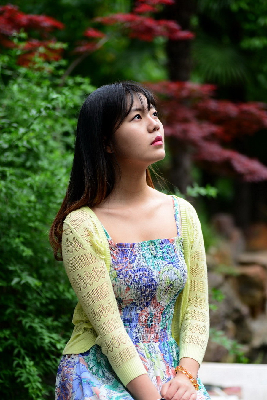 【长裙飘曳婀娜多姿的美眉摄影图片】人像摄影_太平洋