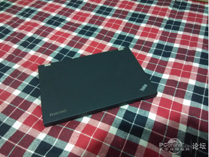 成色很棒的thinkpad T420 可以完美黑苹果 性能