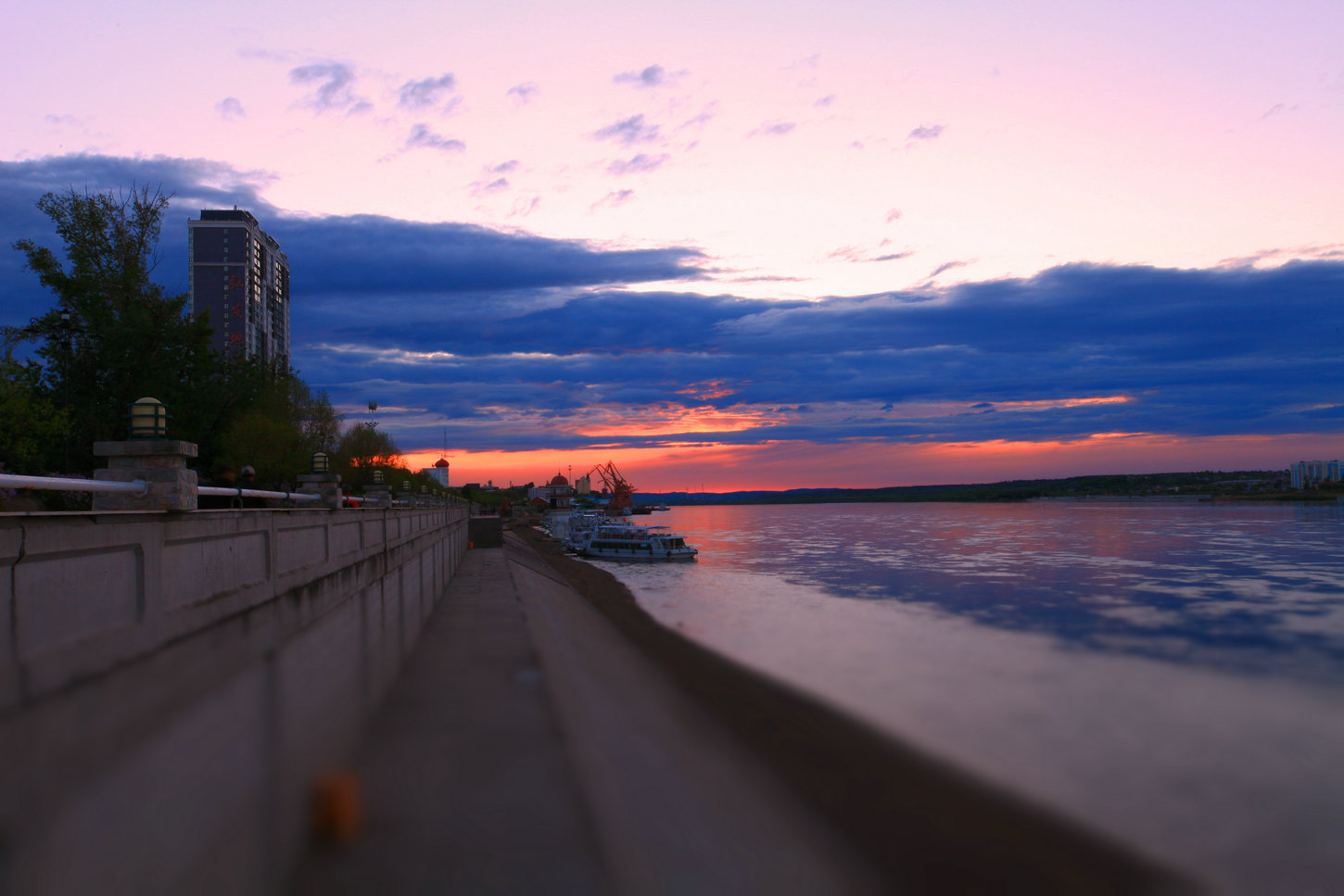 黑河夕阳余辉