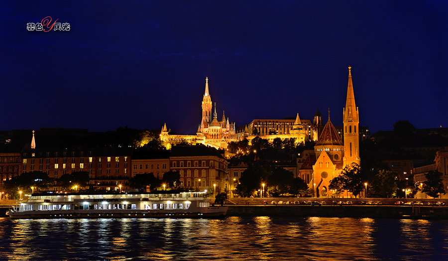 【东欧之行11--奥地利--多瑙河夜景!摄影图片】