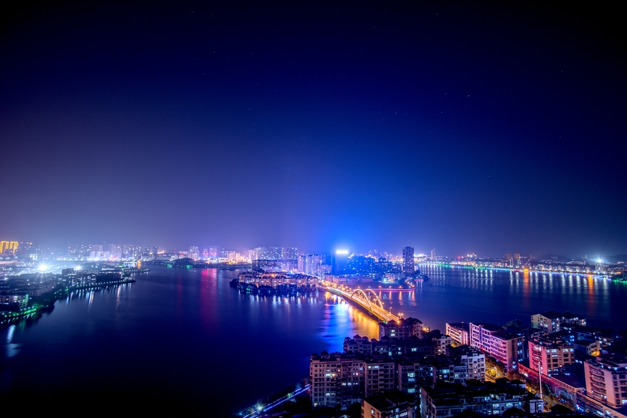 【城市夜景--湖北鄂州摄影图片】风光旅游摄影