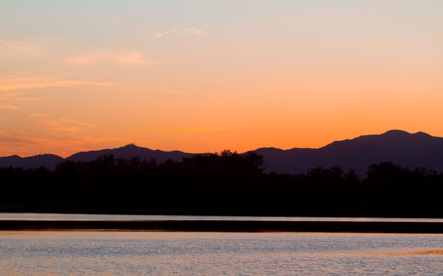 夕照圆明园