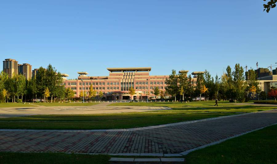 辽宁大学掠影